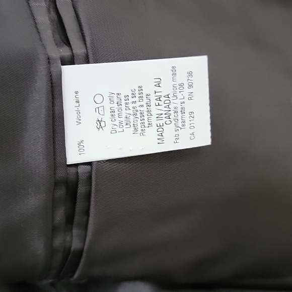 NWT Men's Calvin Klein X-Fit Suit, 40R, 33W. New with tags! - Picture 5 of 12